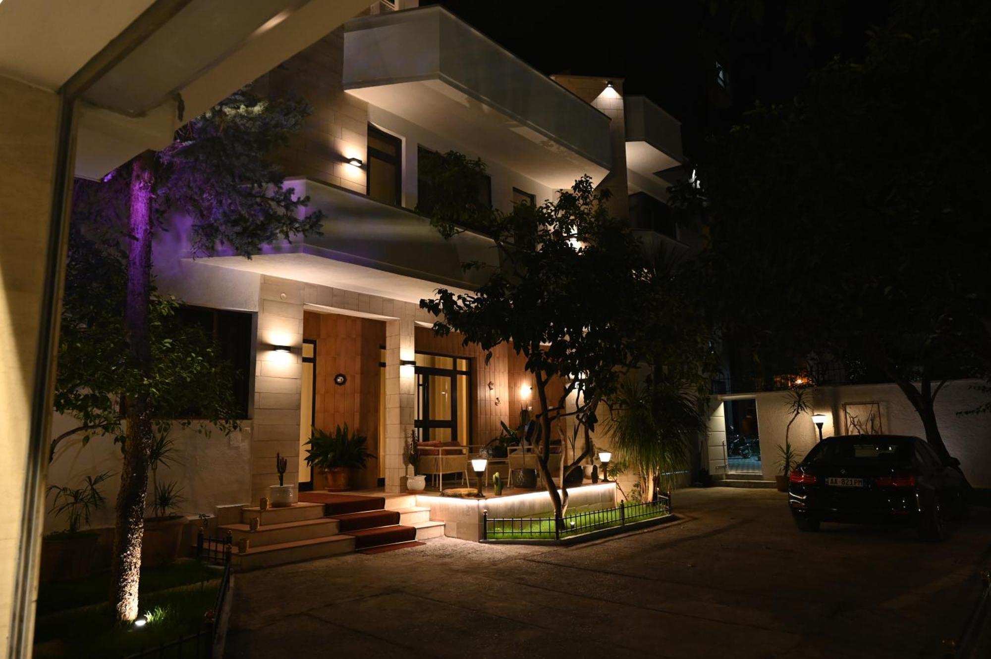 Niche Boutique Hotel Tirana Eksteriør billede